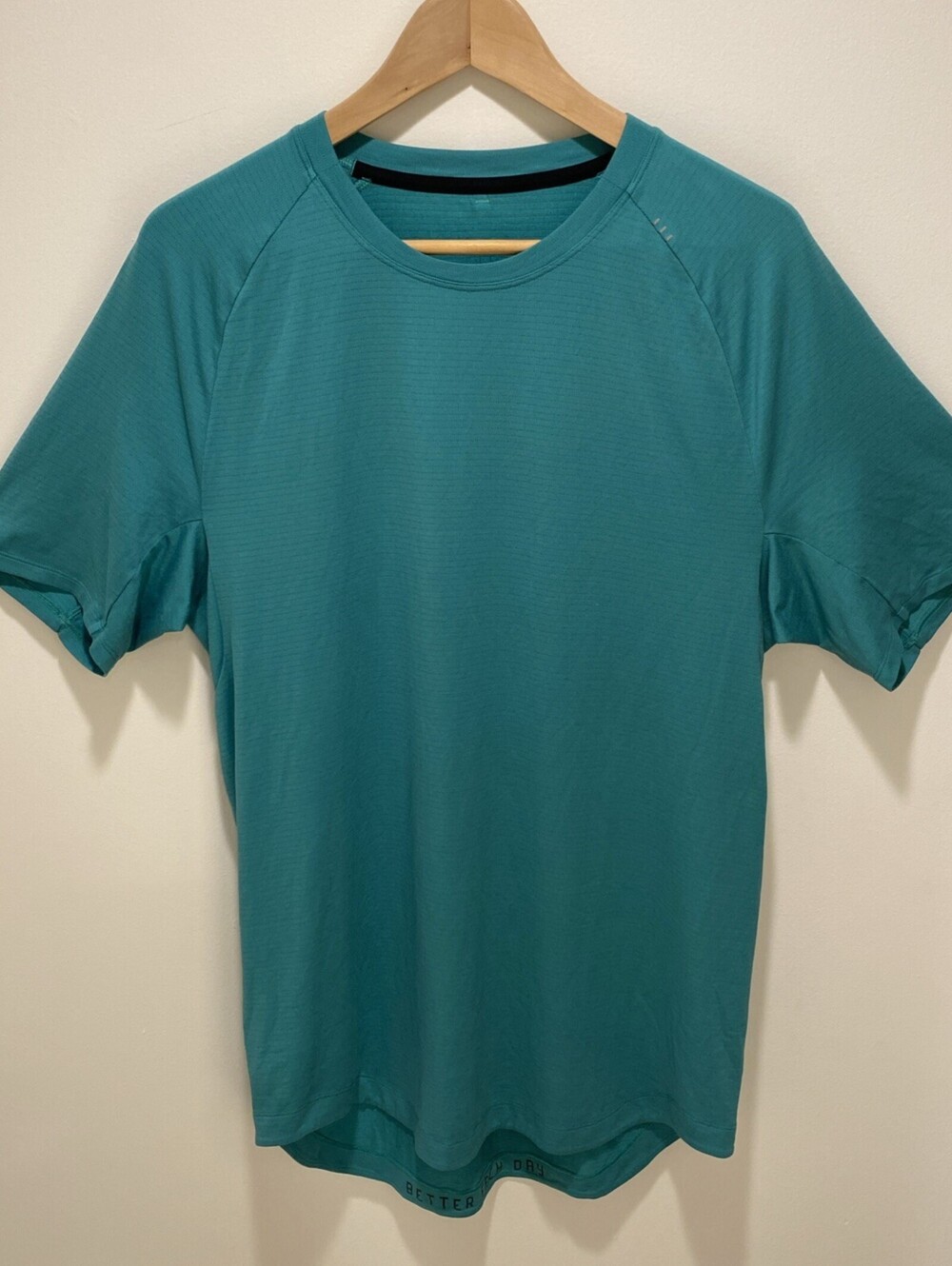 LuluLemon "Better Each Day" Teal Technical Athletic Training Tee - Size Large